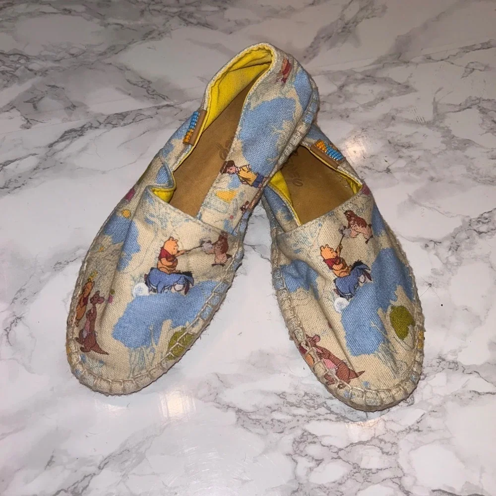 Disney Ubuntu Winnie the Pooh Espadrilles Slip On Shoes 6.5W